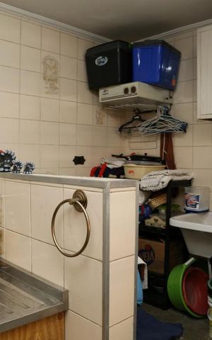 Casa à venda com 200m², 4 quartos e 3 vagasCozinha e Área de Serviço