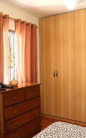 Casa à venda com 200m², 4 quartos e 3 vagasQuarto 2 - Suíte