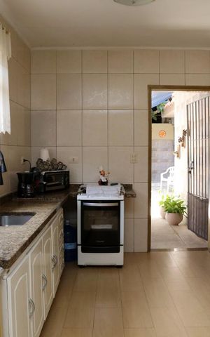 Casa à venda com 200m², 4 quartos e 3 vagasCozinha