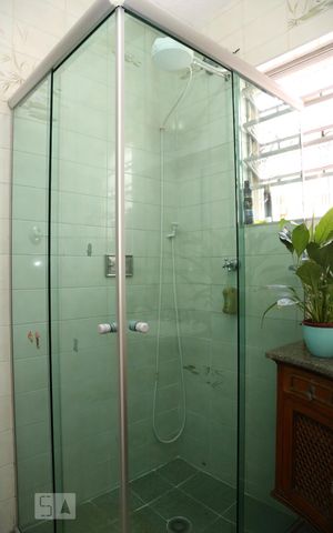 Casa à venda com 200m², 4 quartos e 3 vagasBanheiro Social
