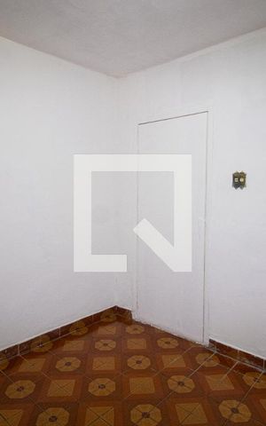 Casa de condomínio para alugar com 40m², 1 quarto e sem vaga Casa de condomínio para alugar com 40m², 1 quarto e sem vagaQuarto
