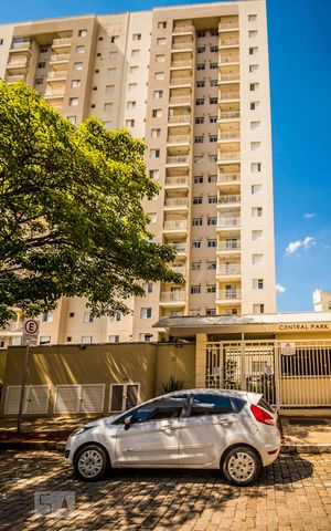Apartamento à venda com 50m², 2 quartos e 1 vagaFachada