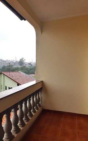Casa à venda com 224m², 3 quartos e 5 vagasVaranda do Quarto 2