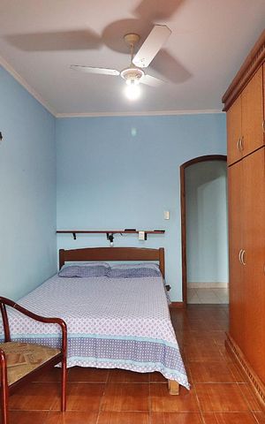 Casa à venda com 224m², 3 quartos e 5 vagasQuarto 2