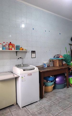 Casa à venda com 224m², 3 quartos e 5 vagasLavanderia