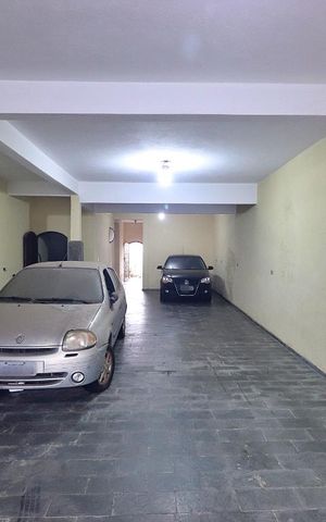 Casa à venda com 224m², 3 quartos e 5 vagasGaragem