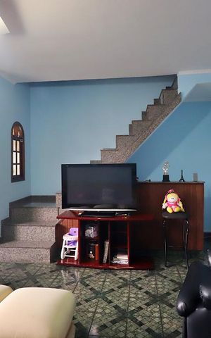 Casa à venda com 224m², 3 quartos e 5 vagasSala