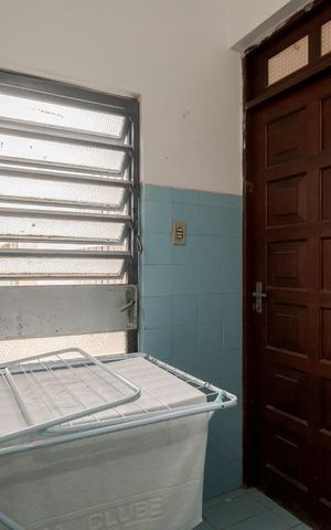 Casa à venda com 400m², 3 quartos e 8 vagas Casa à venda com 400m², 3 quartos e 8 vagasÁrea de Serviço