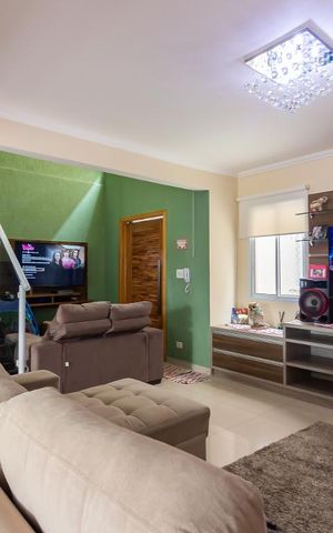 Casa de condomínio à venda com 159m², 3 quartos e 3 vagas Casa de condomínio à venda com 159m², 3 quartos e 3 vagasSala