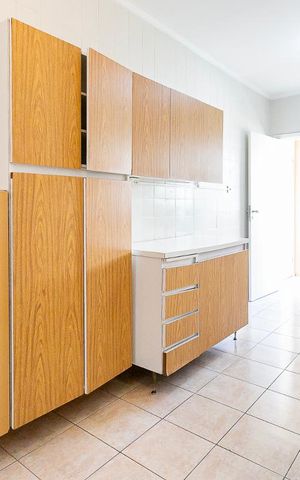 Apartamento para alugar com 126m², 3 quartos e 1 vaga Apartamento para alugar com 126m², 3 quartos e 1 vagaCozinha