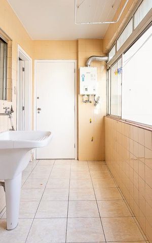 Apartamento para alugar com 126m², 3 quartos e 1 vaga Apartamento para alugar com 126m², 3 quartos e 1 vagaÁrea de Serviço
