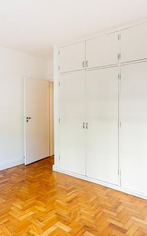 Apartamento para alugar com 126m², 3 quartos e 1 vaga Apartamento para alugar com 126m², 3 quartos e 1 vagaSuite