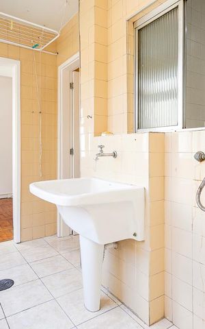 Apartamento para alugar com 126m², 3 quartos e 1 vaga Apartamento para alugar com 126m², 3 quartos e 1 vagaÁrea de Serviço