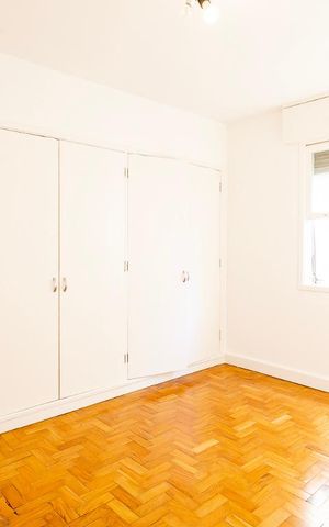 Apartamento para alugar com 126m², 3 quartos e 1 vaga Apartamento para alugar com 126m², 3 quartos e 1 vagaQuarto 2