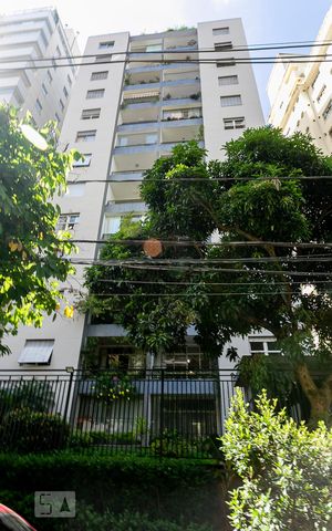 Apartamento para alugar com 126m², 3 quartos e 1 vaga Apartamento para alugar com 126m², 3 quartos e 1 vagaFachada