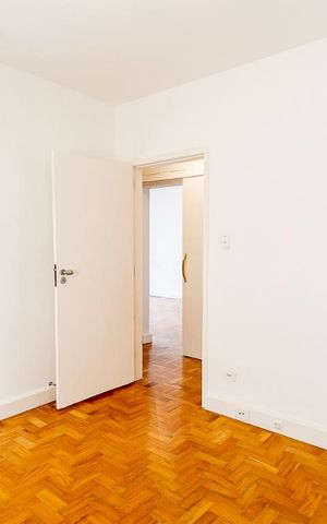 Apartamento para alugar com 126m², 3 quartos e 1 vaga Apartamento para alugar com 126m², 3 quartos e 1 vagaQuarto 1