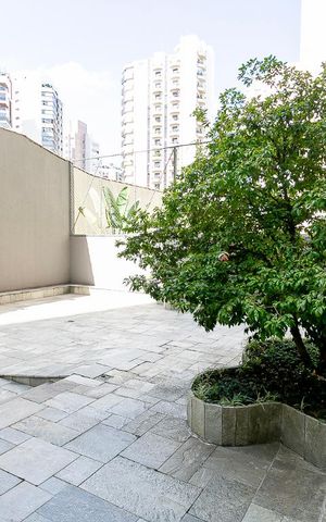 Apartamento para alugar com 126m², 3 quartos e 1 vaga Apartamento para alugar com 126m², 3 quartos e 1 vagaÁrea Comum