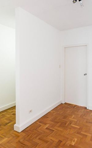 Apartamento para alugar com 126m², 3 quartos e 1 vaga Apartamento para alugar com 126m², 3 quartos e 1 vagaSala