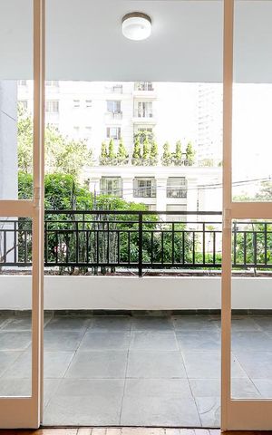 Apartamento para alugar com 126m², 3 quartos e 1 vaga Apartamento para alugar com 126m², 3 quartos e 1 vagaVaranda