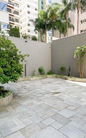 Apartamento para alugar com 126m², 3 quartos e 1 vaga Apartamento para alugar com 126m², 3 quartos e 1 vagaÁrea Comum