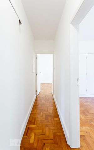 Apartamento para alugar com 126m², 3 quartos e 1 vaga Apartamento para alugar com 126m², 3 quartos e 1 vagaCorredor