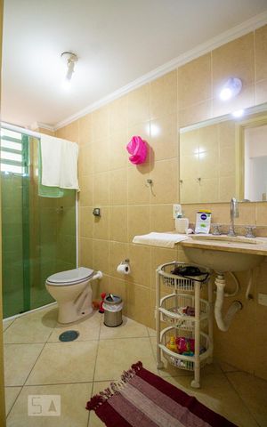 Apartamento para alugar com 67m², 1 quarto e 1 vaga Apartamento para alugar com 67m², 1 quarto e 1 vagaBanheiro