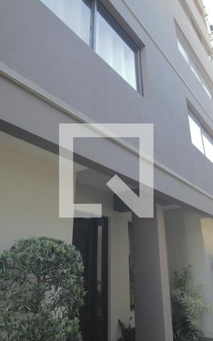Apartamento à venda com 70m², 2 quartos e 2 vagasÁrea externa
