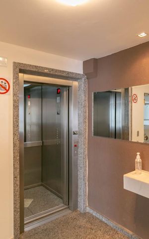 Apartamento à venda com 89m², 4 quartos e 2 vagas Apartamento à venda com 89m², 4 quartos e 2 vagasHall de Entrada