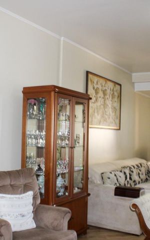 Apartamento à venda com 214m², 3 quartos e 2 vagas Apartamento à venda com 214m², 3 quartos e 2 vagasSala