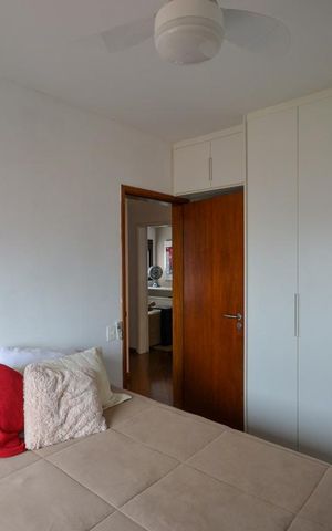 Apartamento à venda com 135m², 4 quartos e 2 vagas Apartamento à venda com 135m², 4 quartos e 2 vagasQuarto 1