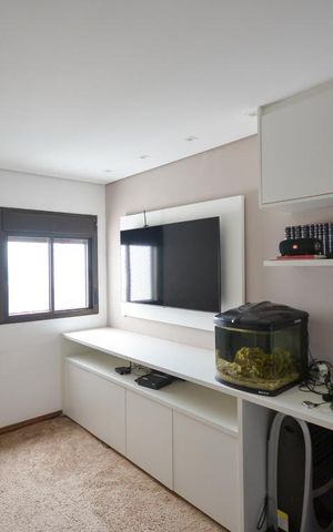 Apartamento à venda com 135m², 4 quartos e 2 vagas Apartamento à venda com 135m², 4 quartos e 2 vagasQuarto 4