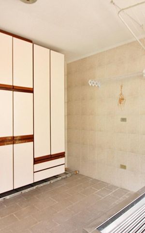 Casa à venda com 197m², 3 quartos e 2 vagasLavanderia