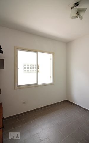 Casa à venda com 197m², 3 quartos e 2 vagasQuarto de Serviço