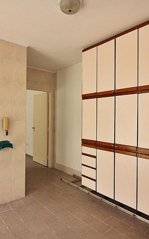 Casa à venda com 197m², 3 quartos e 2 vagasLavanderia