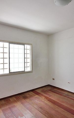 Casa à venda com 197m², 3 quartos e 2 vagasQuarto 2 - Suíte