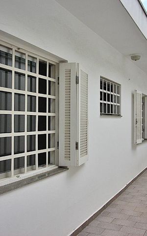Casa à venda com 197m², 3 quartos e 2 vagasQuintal