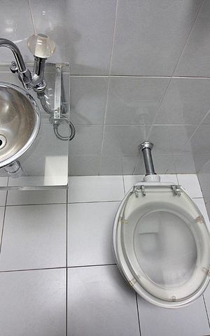 Casa à venda com 197m², 3 quartos e 2 vagasLavabo