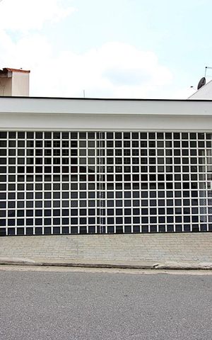 Casa à venda com 197m², 3 quartos e 2 vagasFachada