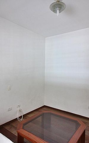 Casa à venda com 197m², 3 quartos e 2 vagasQuarto 3