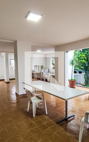 Apartamento à venda com 65m², 2 quartos e 1 vaga Apartamento à venda com 65m², 2 quartos e 1 vagaÁrea Comum - Salão de Festas
