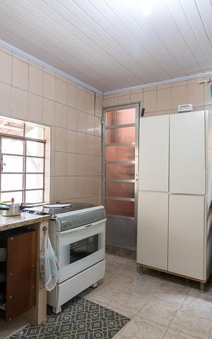 Casa à venda com 226m², 12 quartos e 4 vagasCasa 5 - cozinha