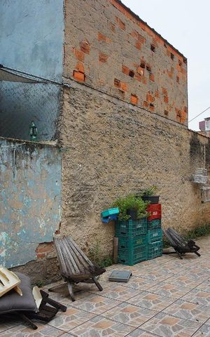 Casa de condomínio à venda com 180m², 3 quartos e 1 vagaPátio