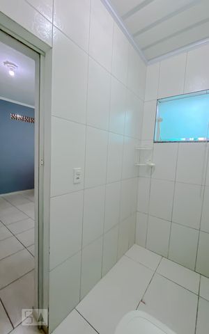 Casa para alugar com 35m², 1 quarto e sem vagaBanheiro