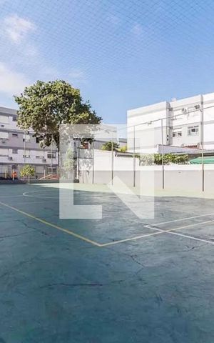 Apartamento à venda com 70m², 3 quartos e sem vaga Apartamento à venda com 70m², 3 quartos e sem vagaQuadra Esportiva