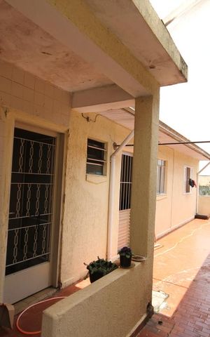 Casa à venda com 157m², 3 quartos e 5 vagasQuintal