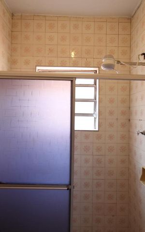 Casa à venda com 157m², 3 quartos e 5 vagasBanheiro Casa 2