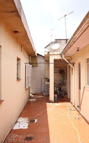 Casa à venda com 157m², 3 quartos e 5 vagasQuintal