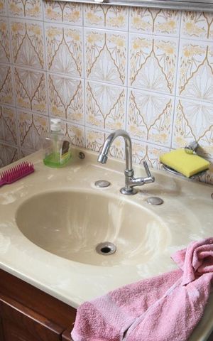 Casa à venda com 157m², 3 quartos e 5 vagasBanheiro Casa 1