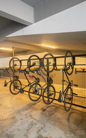 Apartamento à venda com 82m², 2 quartos e 2 vagasBicicletário