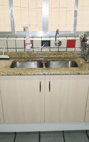Casa à venda com 218m², 3 quartos e 3 vagasCozinha